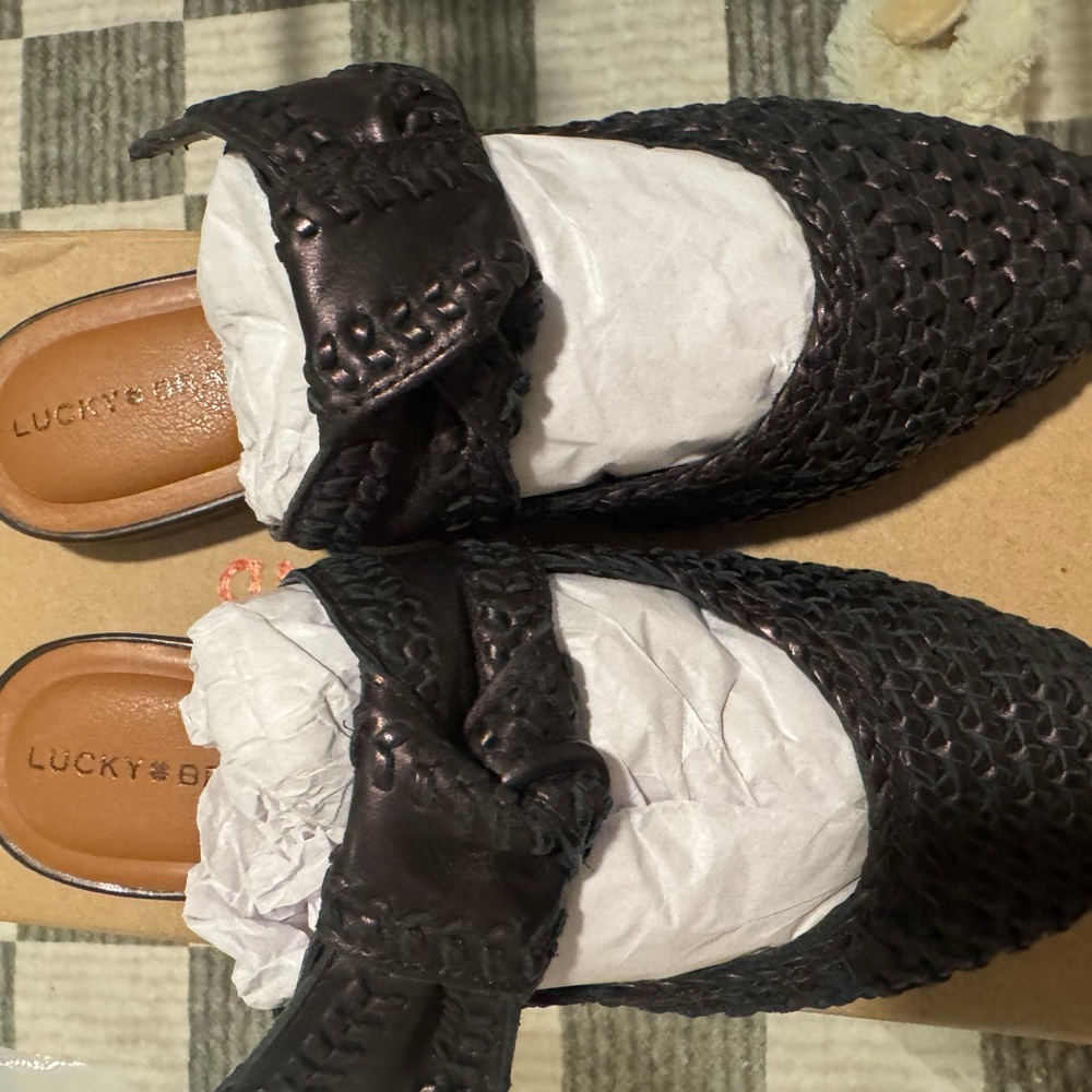 🆕 Lucky Brand Black Woven Mules
